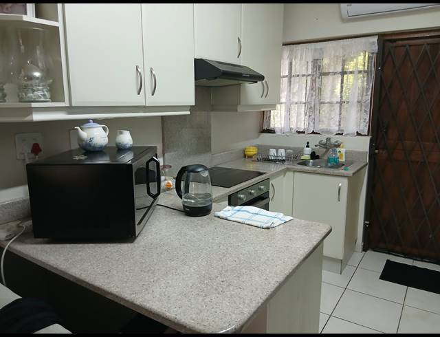5 BEDROOM HOUSE FOR SALE IN FOREST HILLS